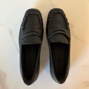 J. Crew Classic Black Slip-On Leather Loafers (9.5)